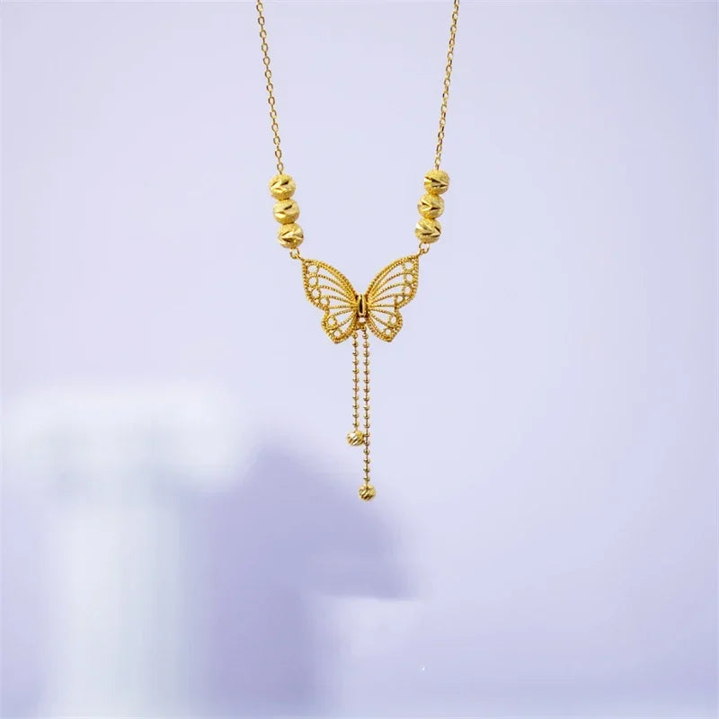 Bijoux Collier fin pendentif Papillon perlé