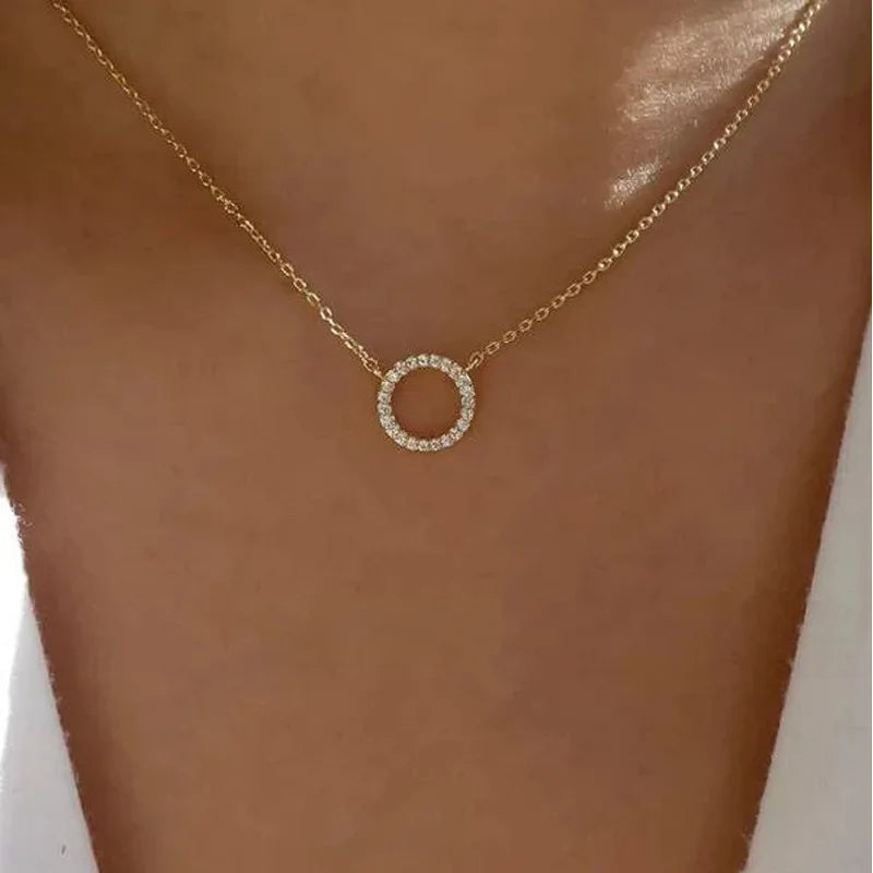 Bijoux élégants Collier pendentif Cercle en cristal